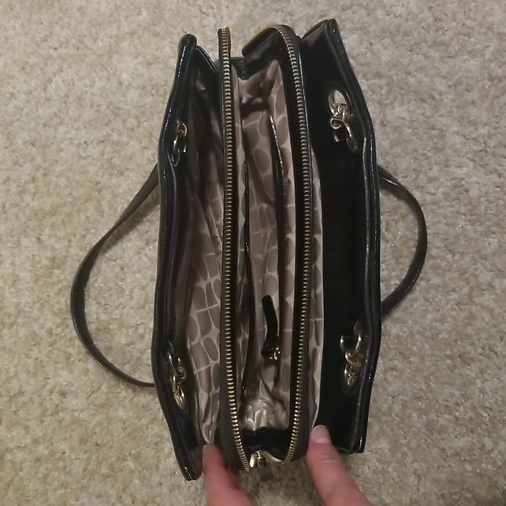🚫SOLD🚫 Kate Spade purse - Picture 2 of 5